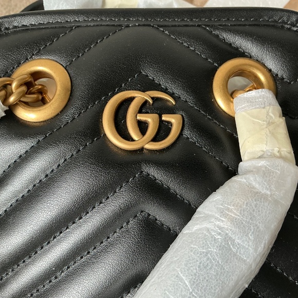 NWOT Gucci Black Marmont Matelasse Mini Bag - Picture 10 of 14
